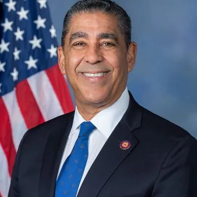 Adriano Espaillat