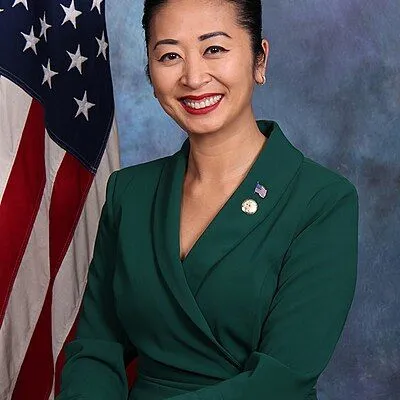 Helen Tran
