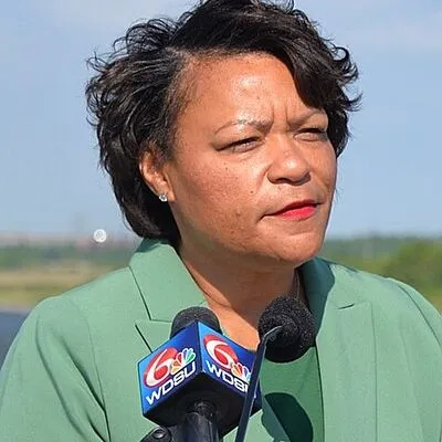 LaToya Cantrell