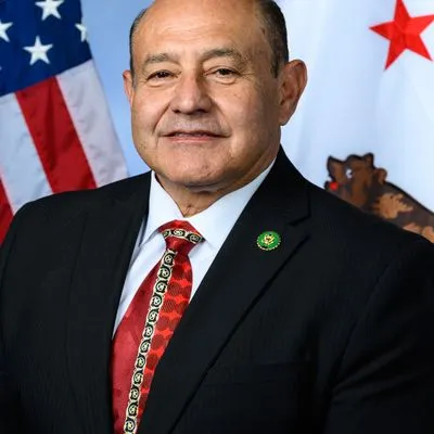 Lou Correa