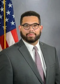 Manuel Guzman Jr.