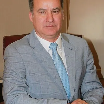 Roland Gutierrez