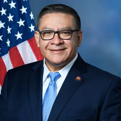 Salud Carbajal
